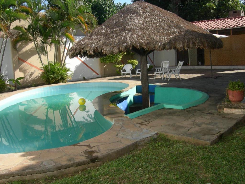 Hostal Los Aventureros Santa Cruz de La Sierra Luaran gambar