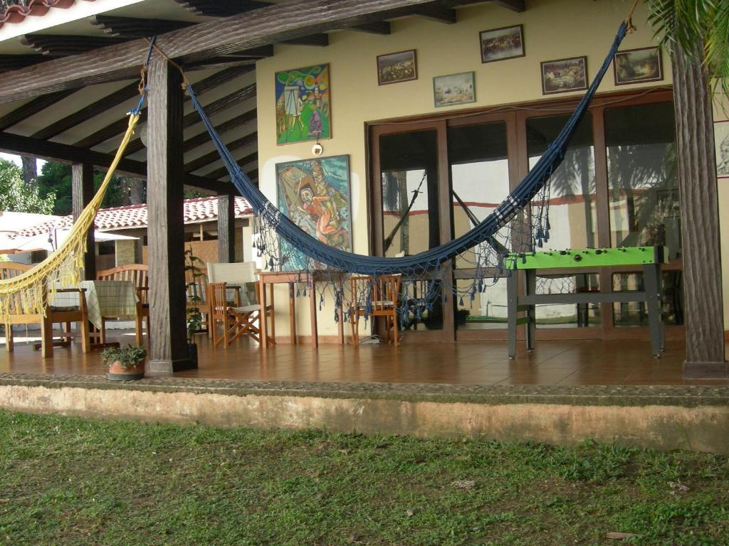 Hostal Los Aventureros Santa Cruz de La Sierra Luaran gambar