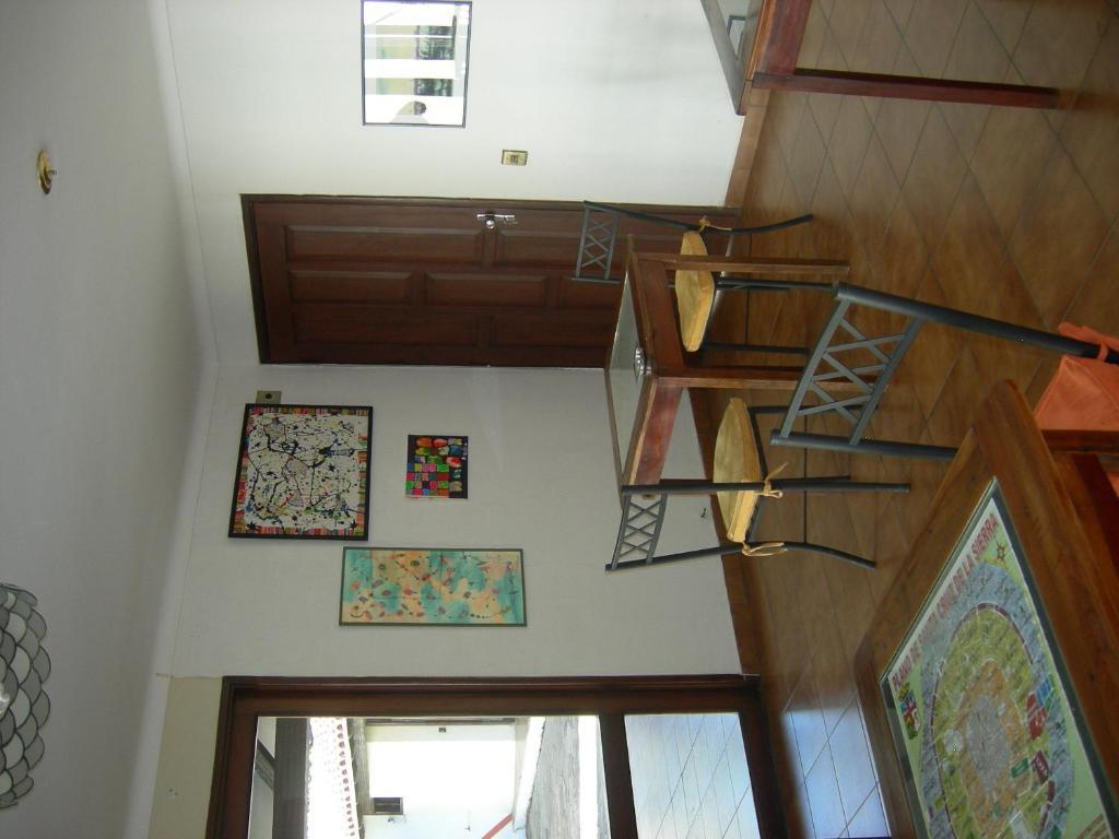 Hostal Los Aventureros Santa Cruz de La Sierra Luaran gambar
