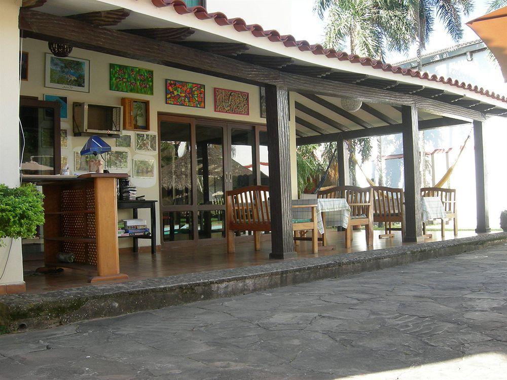 Hostal Los Aventureros Santa Cruz de La Sierra Luaran gambar
