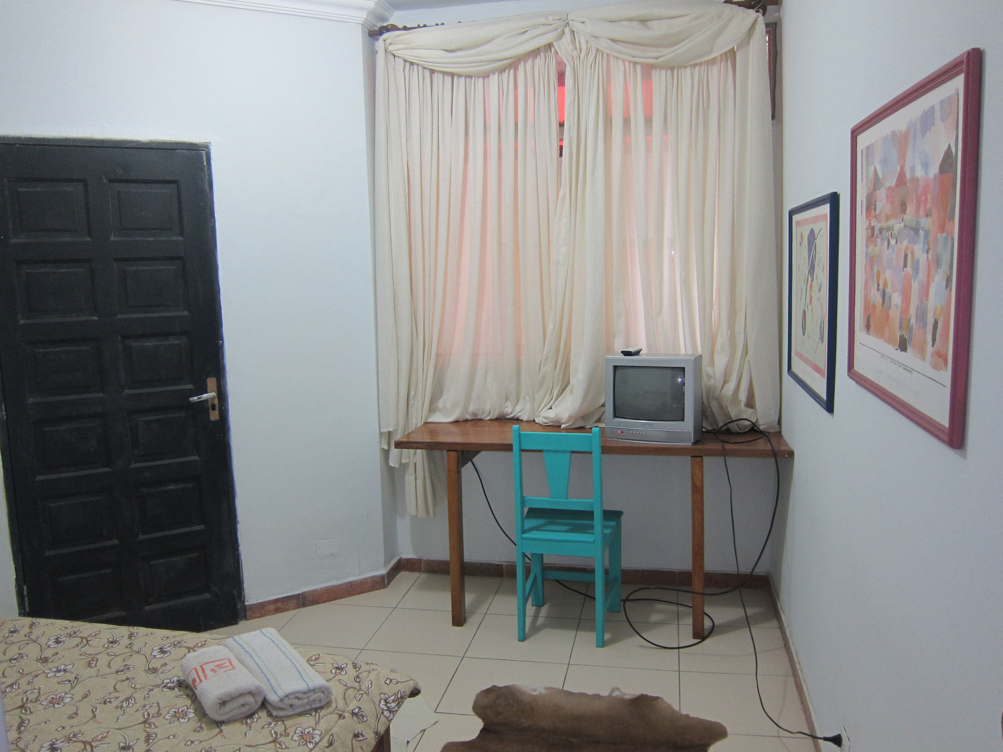 Hostal Los Aventureros Santa Cruz de La Sierra Luaran gambar