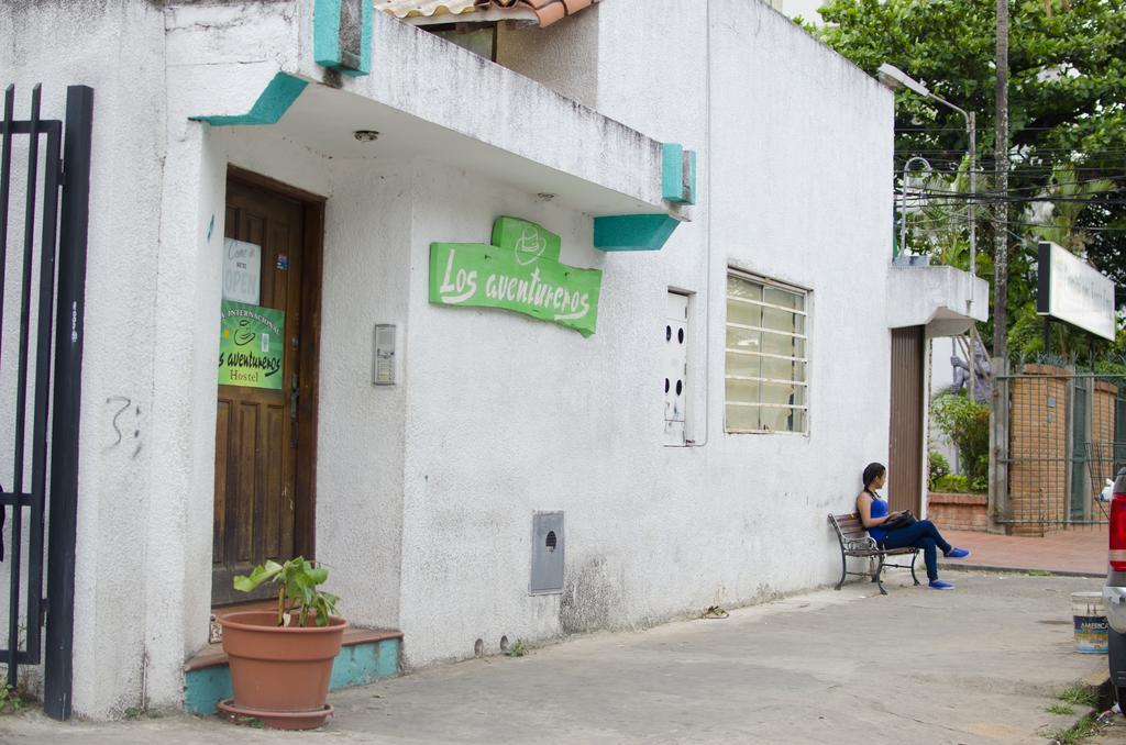 Hostal Los Aventureros Santa Cruz de La Sierra Luaran gambar