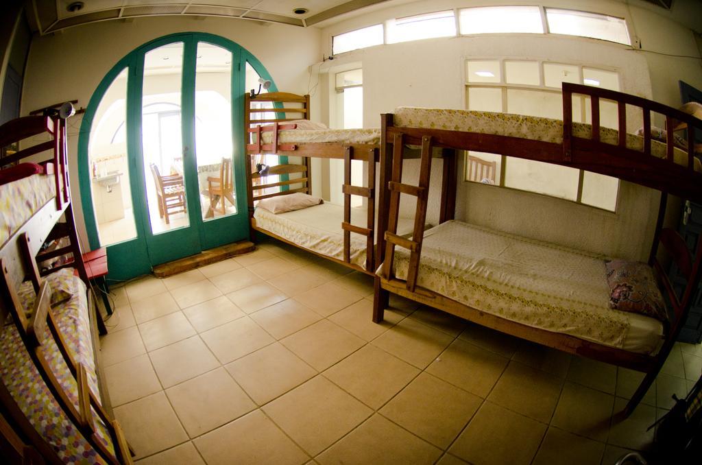 Hostal Los Aventureros Santa Cruz de La Sierra Luaran gambar