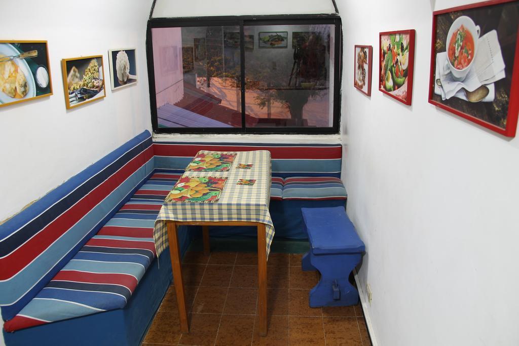 Hostal Los Aventureros Santa Cruz de La Sierra Luaran gambar